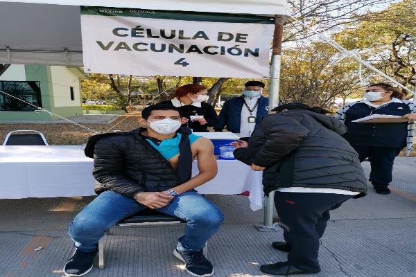 144 profesionales de la salud se han vacunado