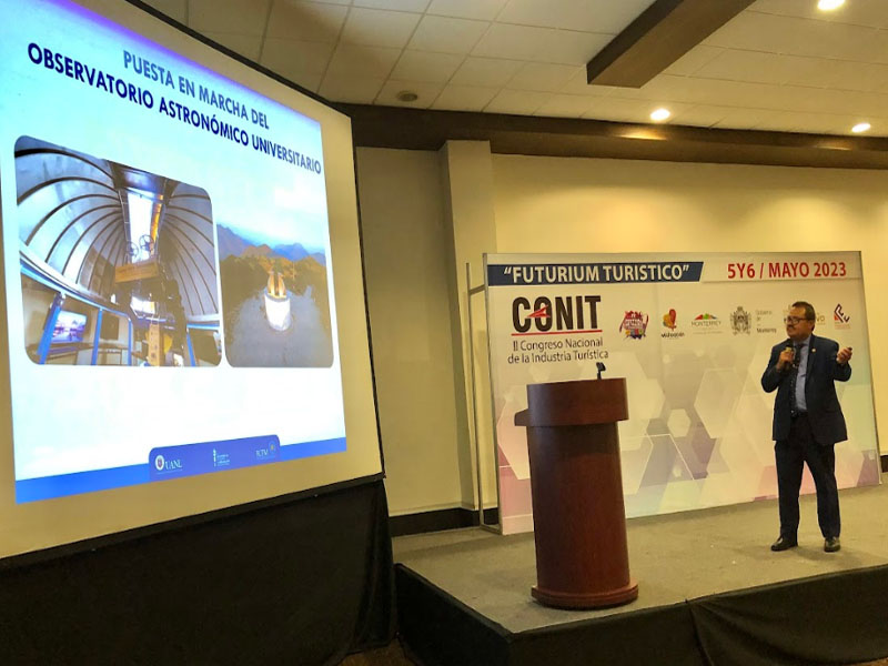 Eduardo Pérez Tijerina, Director del Observatorio Astronómico Universitario de la UANL, ubicado en el municipio de Iturbide, Nuevo León Eduardo Pérez Tijerina, Director del Observatorio Astronómico Universitario de la UANL, ubicado en el municipio de Iturbide, Nuevo León